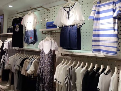 广州品牌服装连锁店,香炫儿女装加盟开启吸财模式