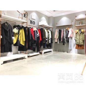 时尚品牌女装轻松开店货源批发折扣店断码服装进货