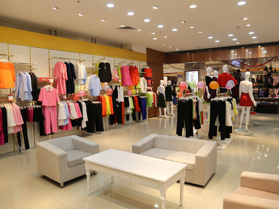 服装辅料销售的库存管理策略 如何应对堆积困境