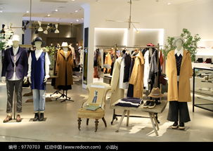 休闲服专卖店高清图片下载，提升品牌视觉形象与营销效果